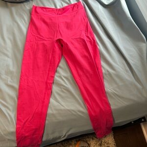 Hot pink scrunch butt V back leggings